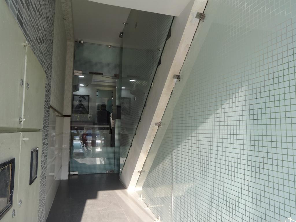 Hotel Grace New Delhi Exterior photo