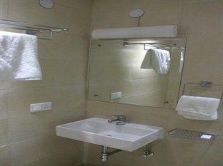 Hotel Grace New Delhi Exterior photo