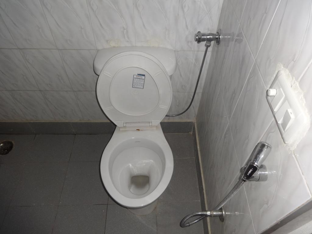 Hotel Grace New Delhi Room photo